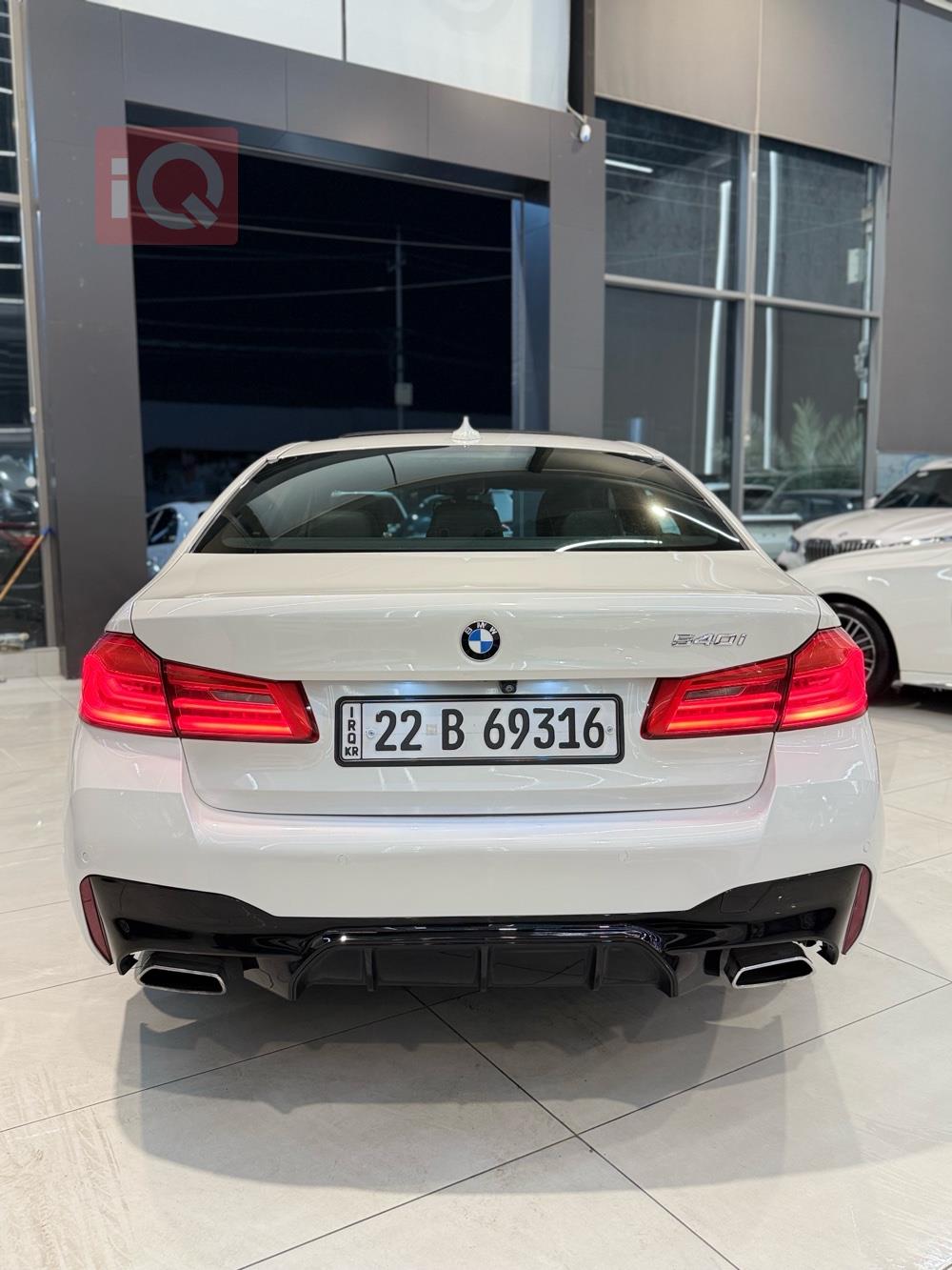 بی ئێم دەبڵیو سیریەس 5